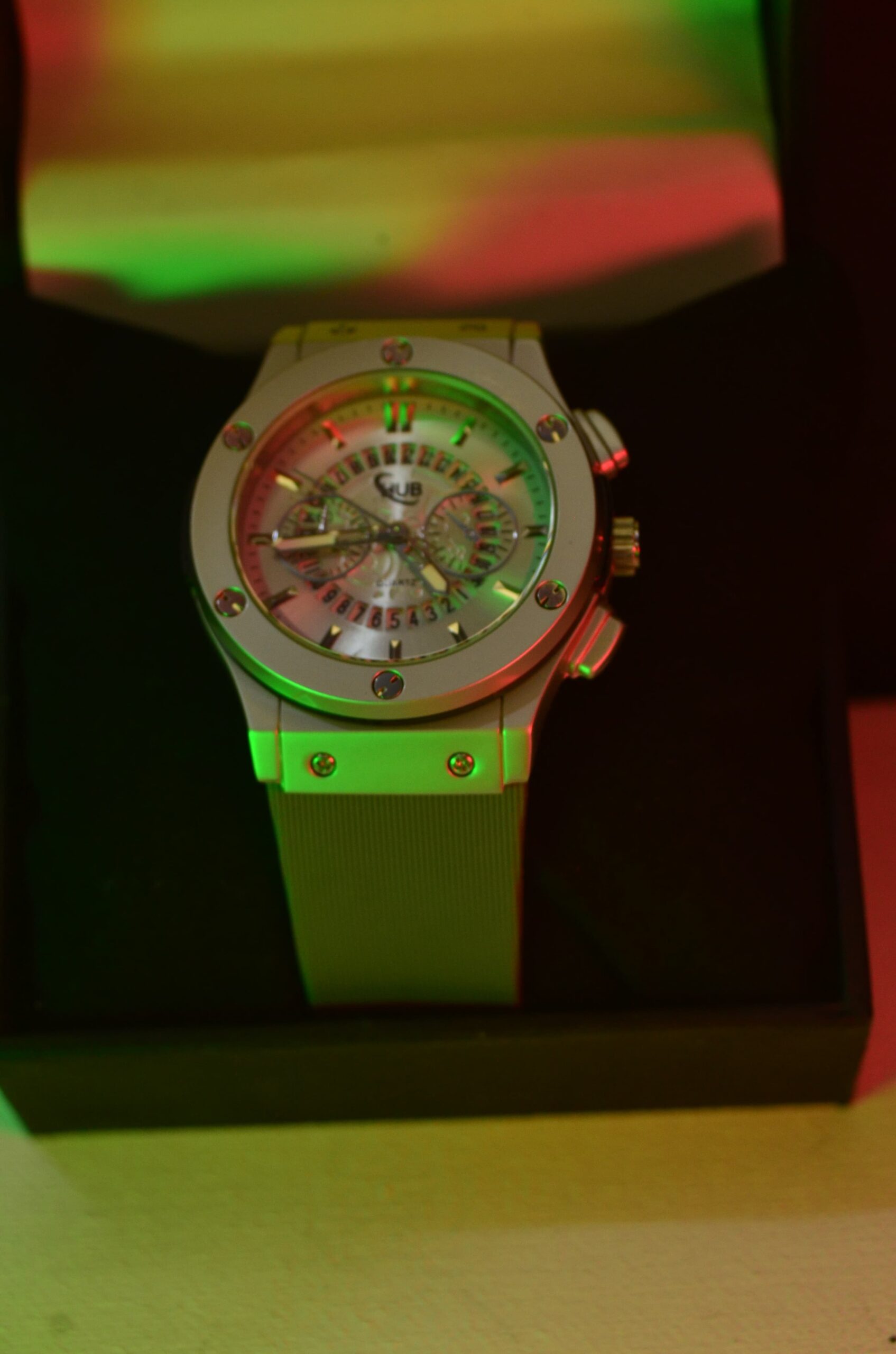 Hublot Geneve Classic Fusion Stainless Steel Quartz Watch With Box - Image 5